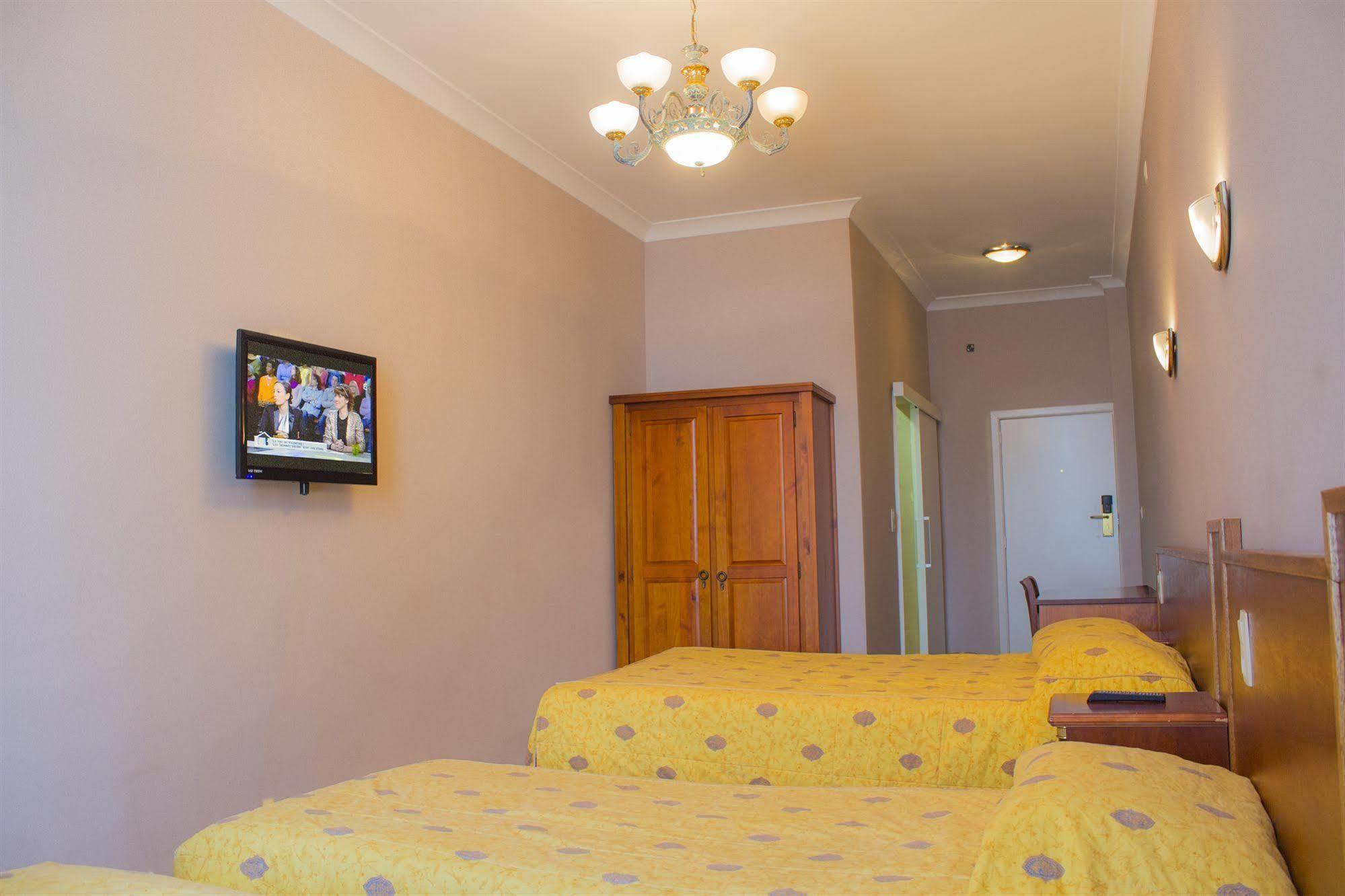 Hotel Continental Saint-Gilles Dış mekan fotoğraf
