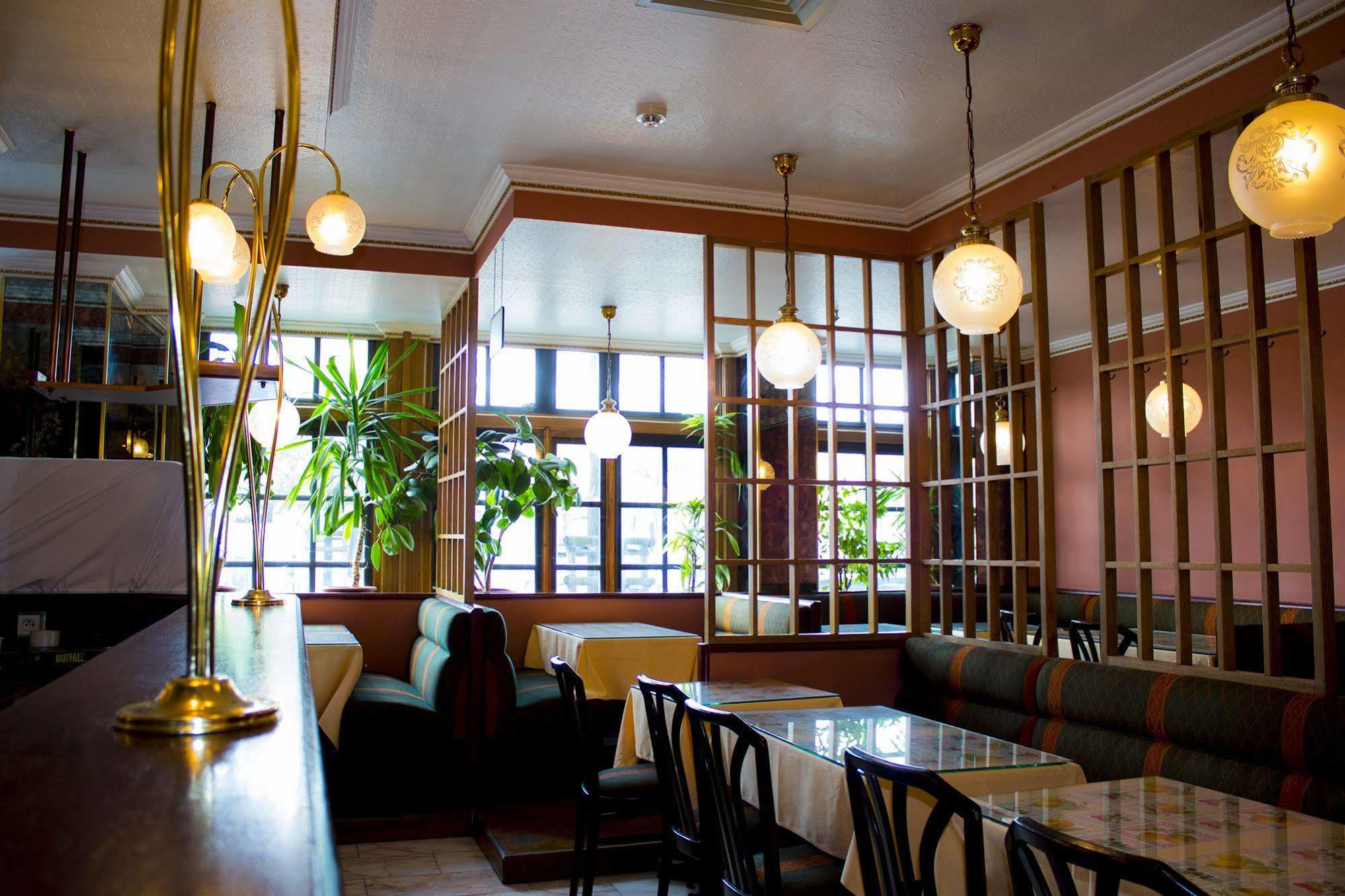 Hotel Continental Saint-Gilles Dış mekan fotoğraf
