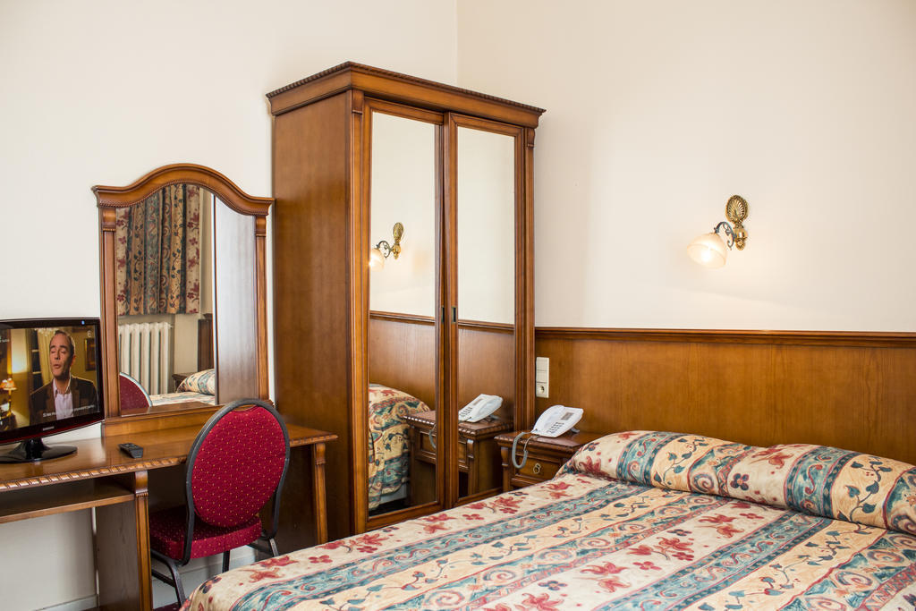 Hotel Continental Saint-Gilles Dış mekan fotoğraf